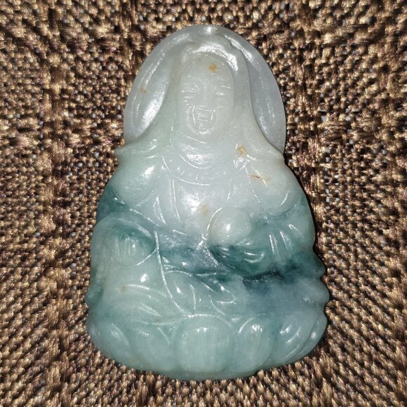 Vintage Natural Double-Sided Hand-Carved Jade Guan Yin Talisman Pendant - Picture 10 of 11
